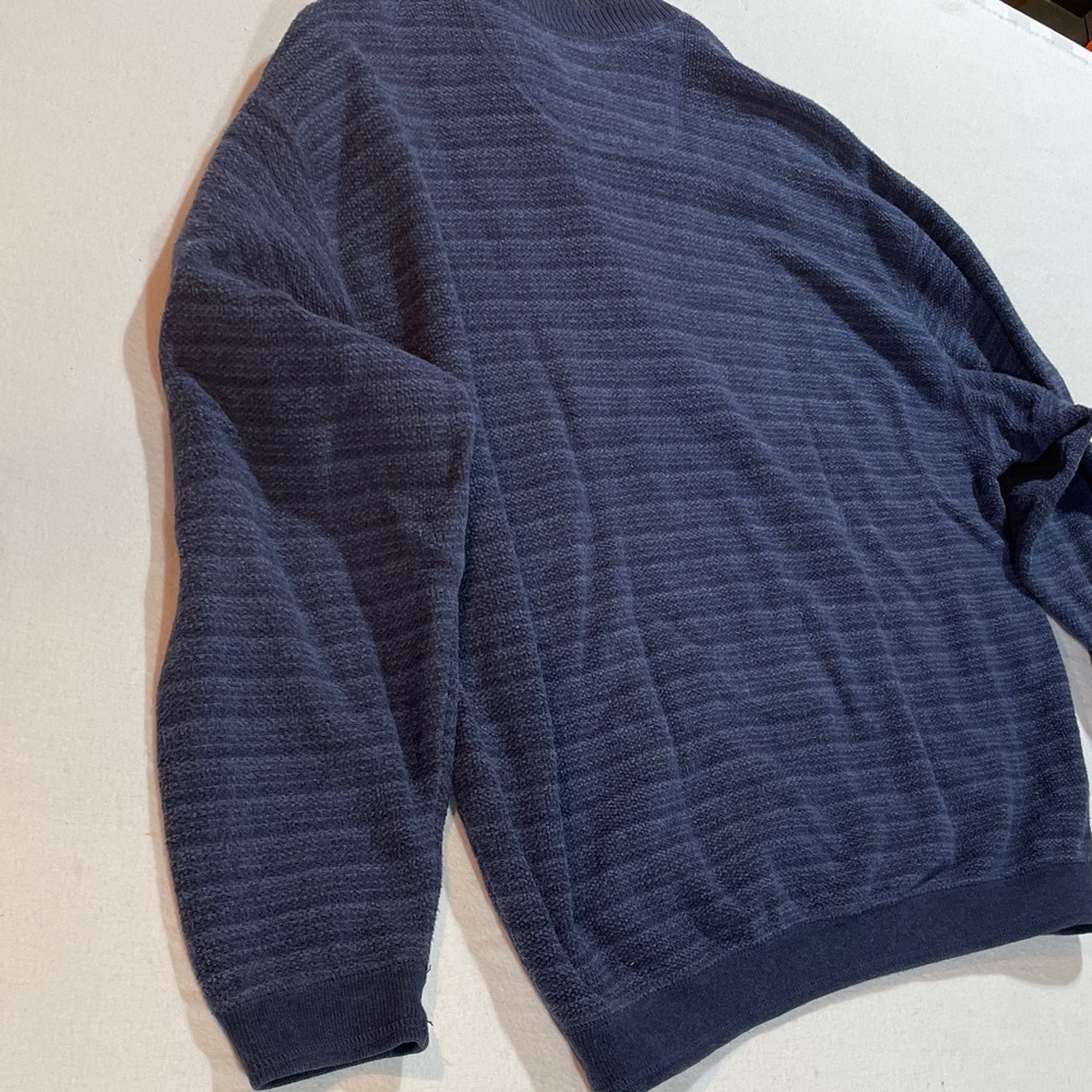 Tommy Bahama Navy Crewneck Sweater Classic Knit Design Relaxed Fit XL - Picture 9 of 12